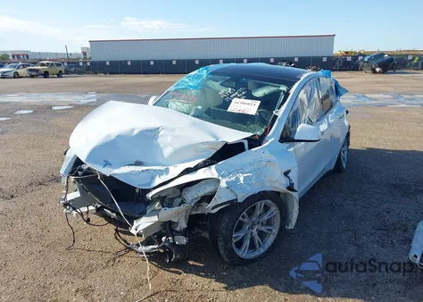 2024 Tesla Model Y Long Range Dual Motor All-Wheel Drive из США, поврежденный, VIN 7SAYGDEE7RA274787